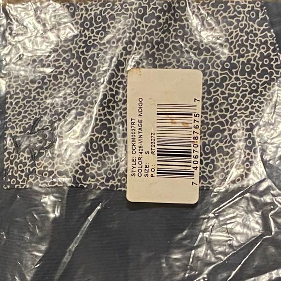 PENGUIN - Floral Pocket Tee in Vintage Indigo - Crewneck Pocket Tee - Picture 5 of 9